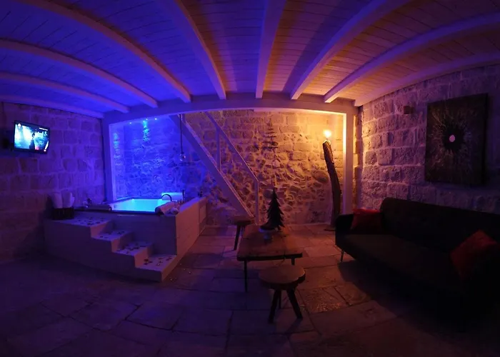 Le Vecchie Mura Suite & Room